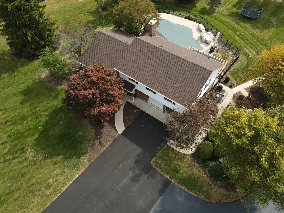 roof shingle colors getting brown shingles