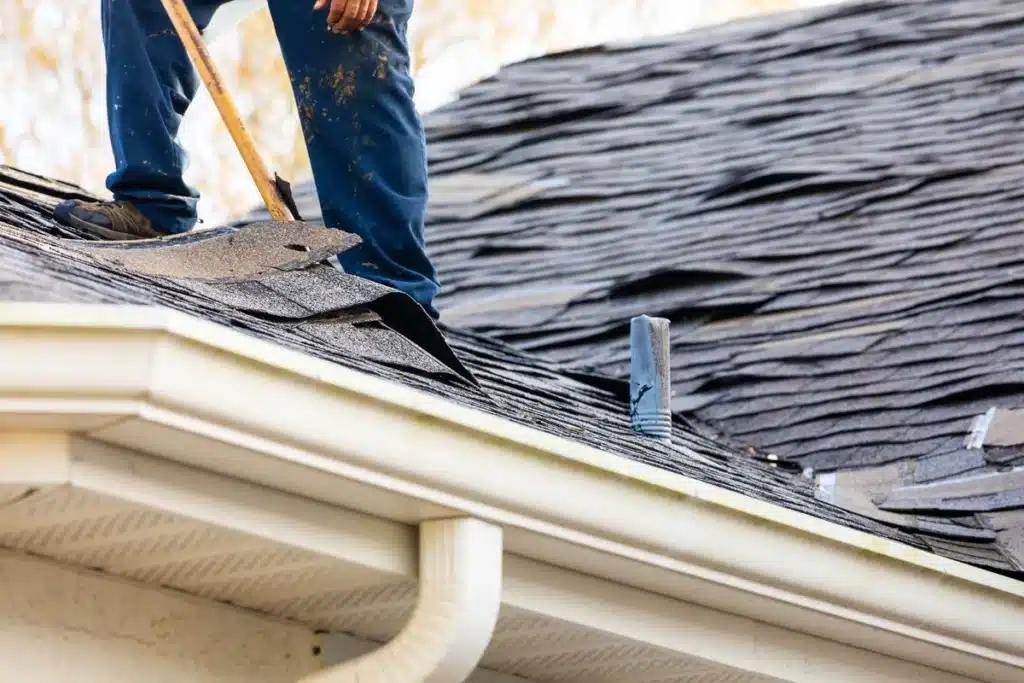 remove-roof-shingles